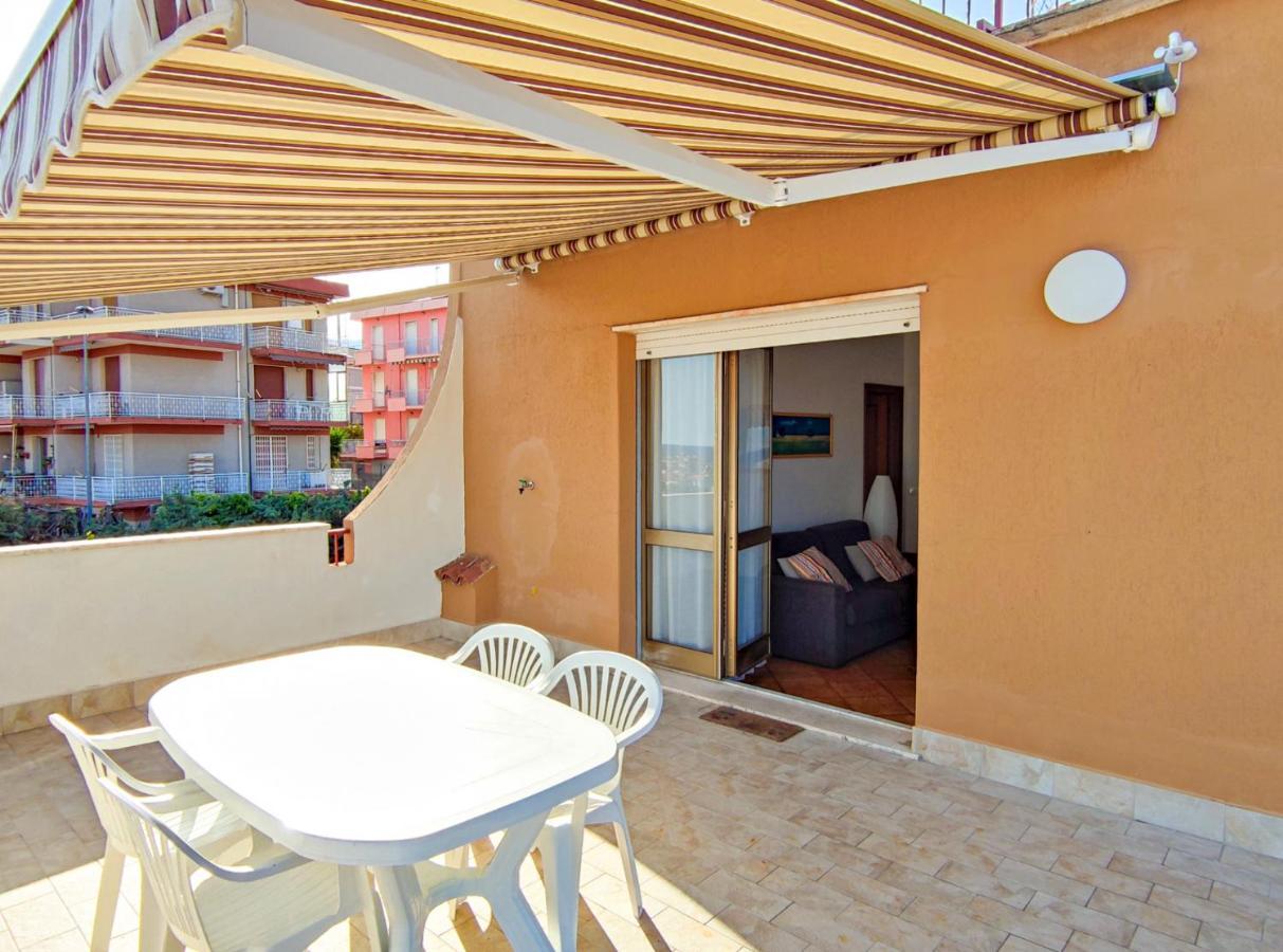 Bella Vista - By Ligooria Apartment Pietra Ligure Bagian luar foto